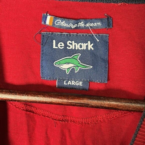 Le shark shirt - Picture 2 of 3